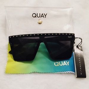 Quay x JLo Hindsight Sunglasses NWT